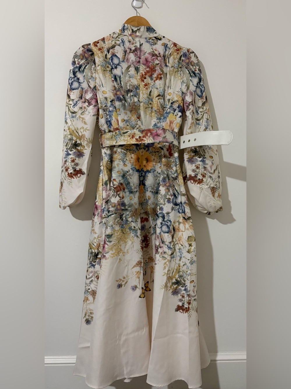 Commense White Floral Long Sleeve Belted Maxi Dress